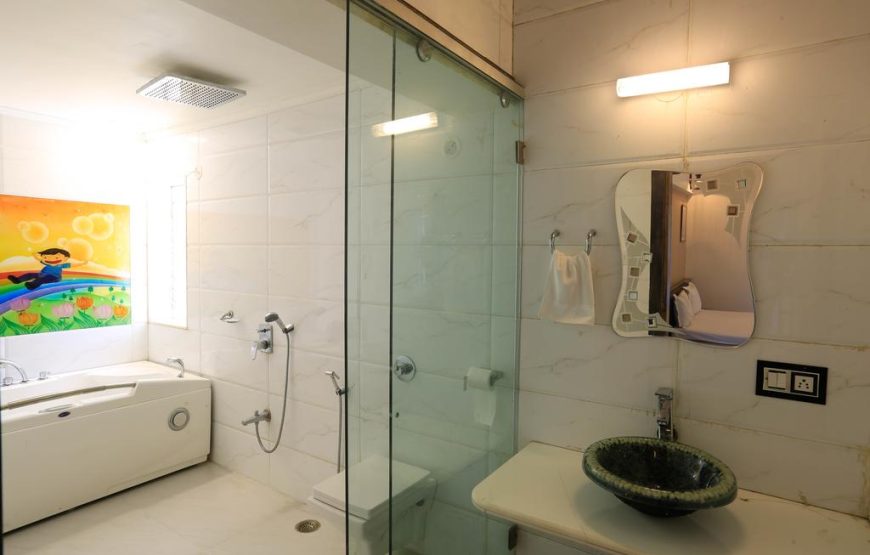 JAINAM L30 4BHK