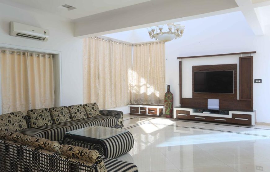 JAINAM L30 4BHK